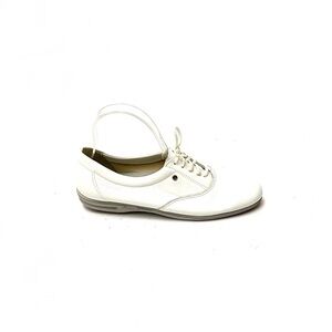 Vintage 1980s white lace up nurse walking shoes